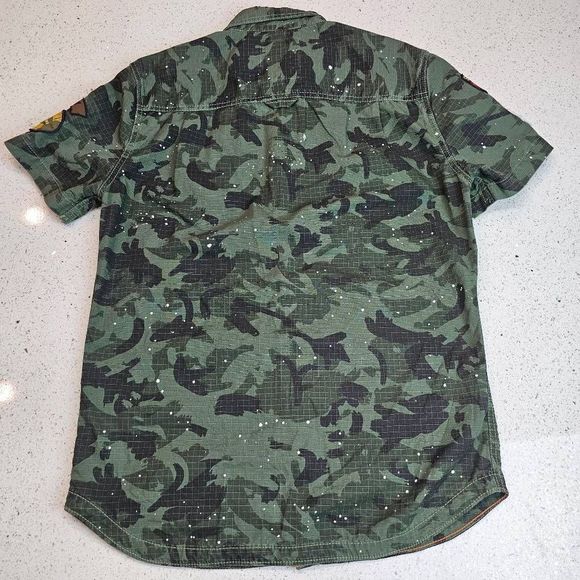 Superdry Green Camouflage Men's Shirt - Picture 8 of 9